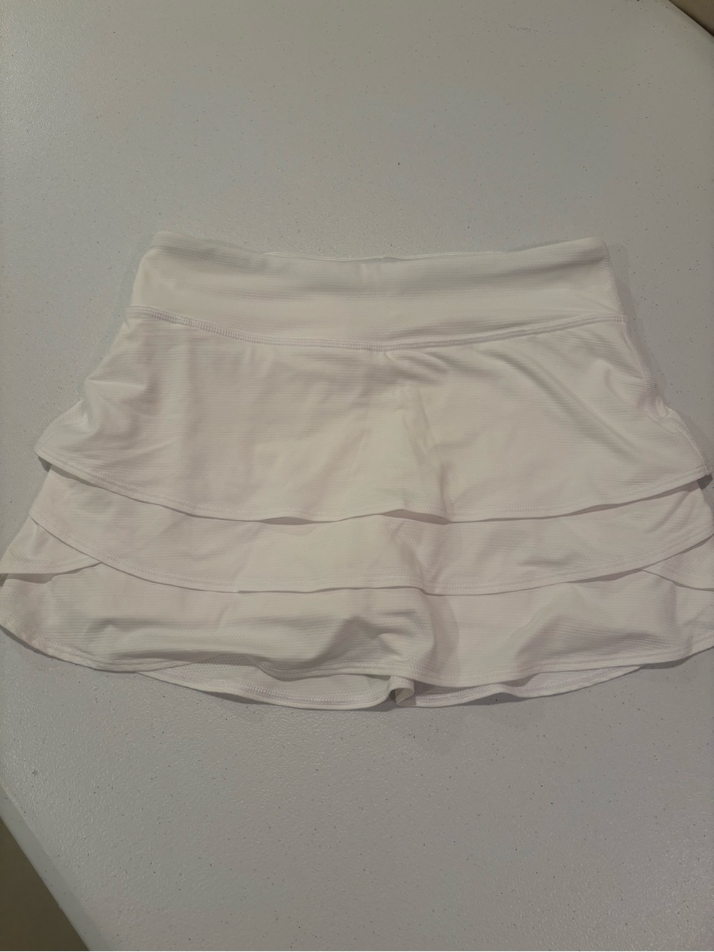 Athleta White Tiered Active Skort